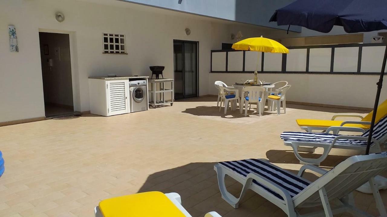 شقة T2 Tahiti - Terraco, Familiar, Garagem, Wifi كوارتيرا المظهر الخارجي الصورة