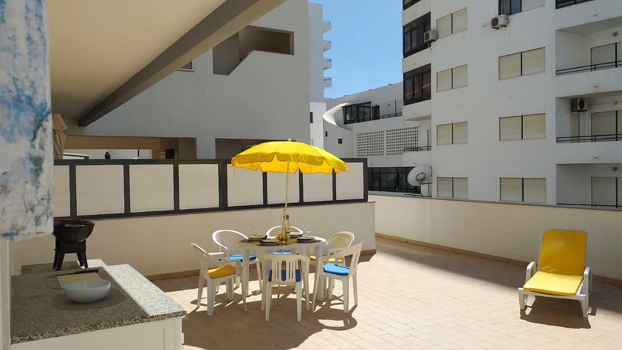 شقة T2 Tahiti - Terraco, Familiar, Garagem, Wifi كوارتيرا المظهر الخارجي الصورة